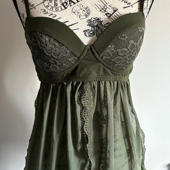 ClauCloud Olive/Green Lace & Mesh Babydoll Top - Feminine & Flowy (Never Worn) - Picture 2 of 5